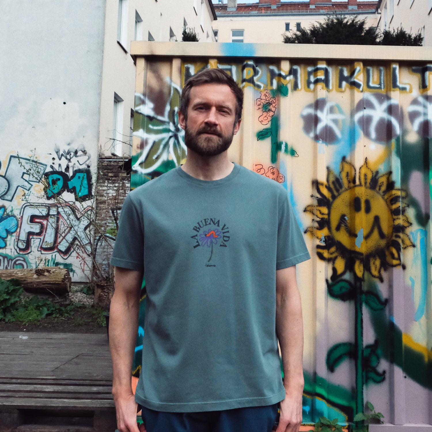 Buena Vida T-shirt