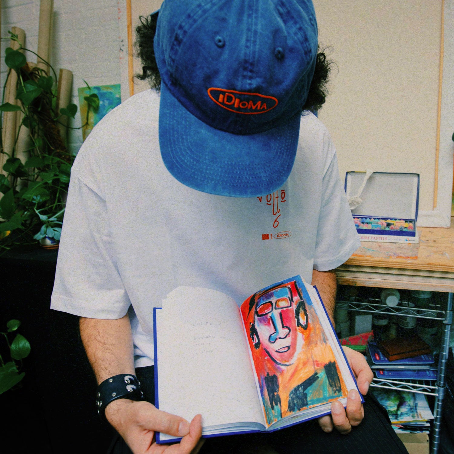 Volto 6 T-shirt