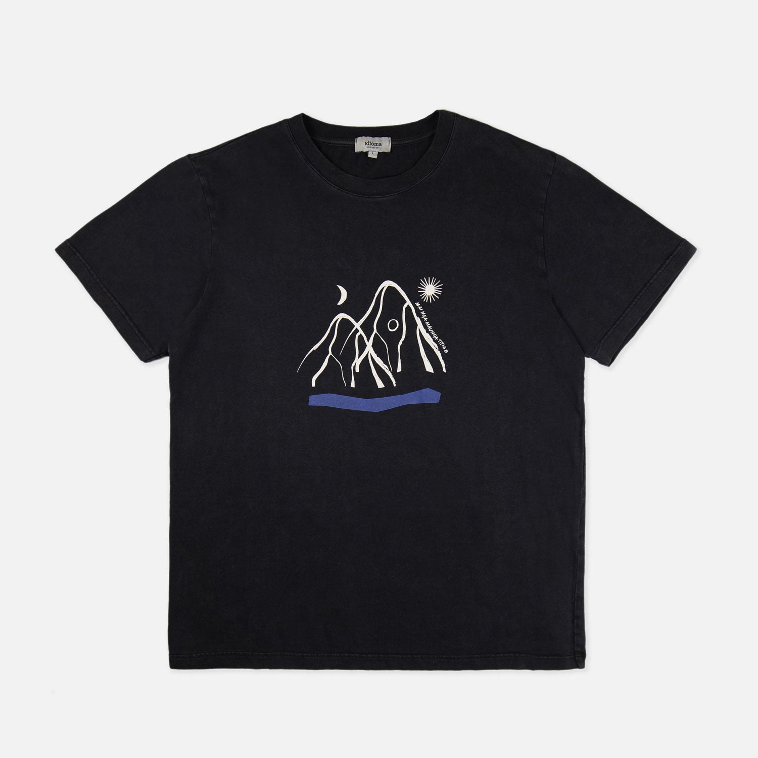 Maunga T-shirt (Washed Black)