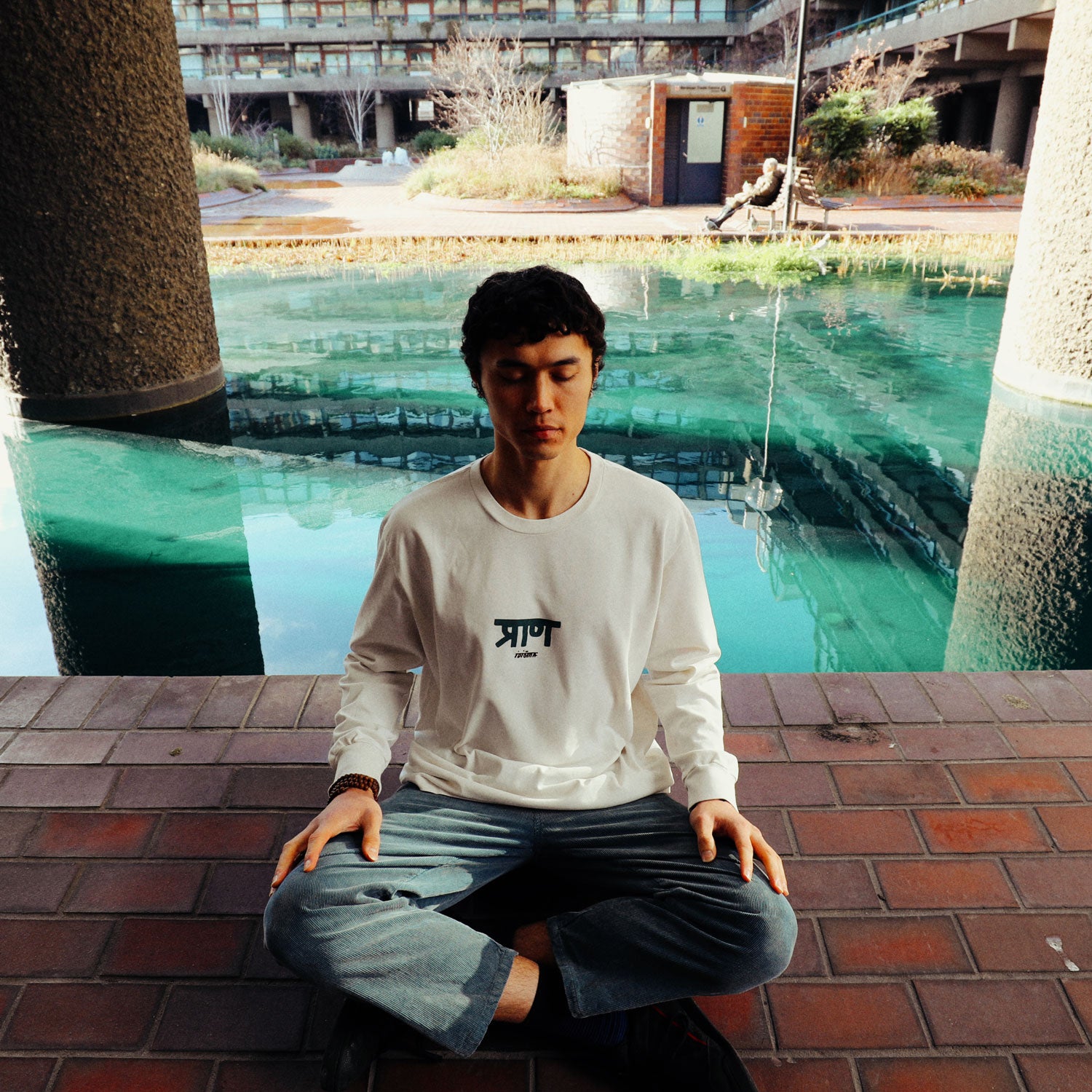 OM T-shirt (Long Sleeve)