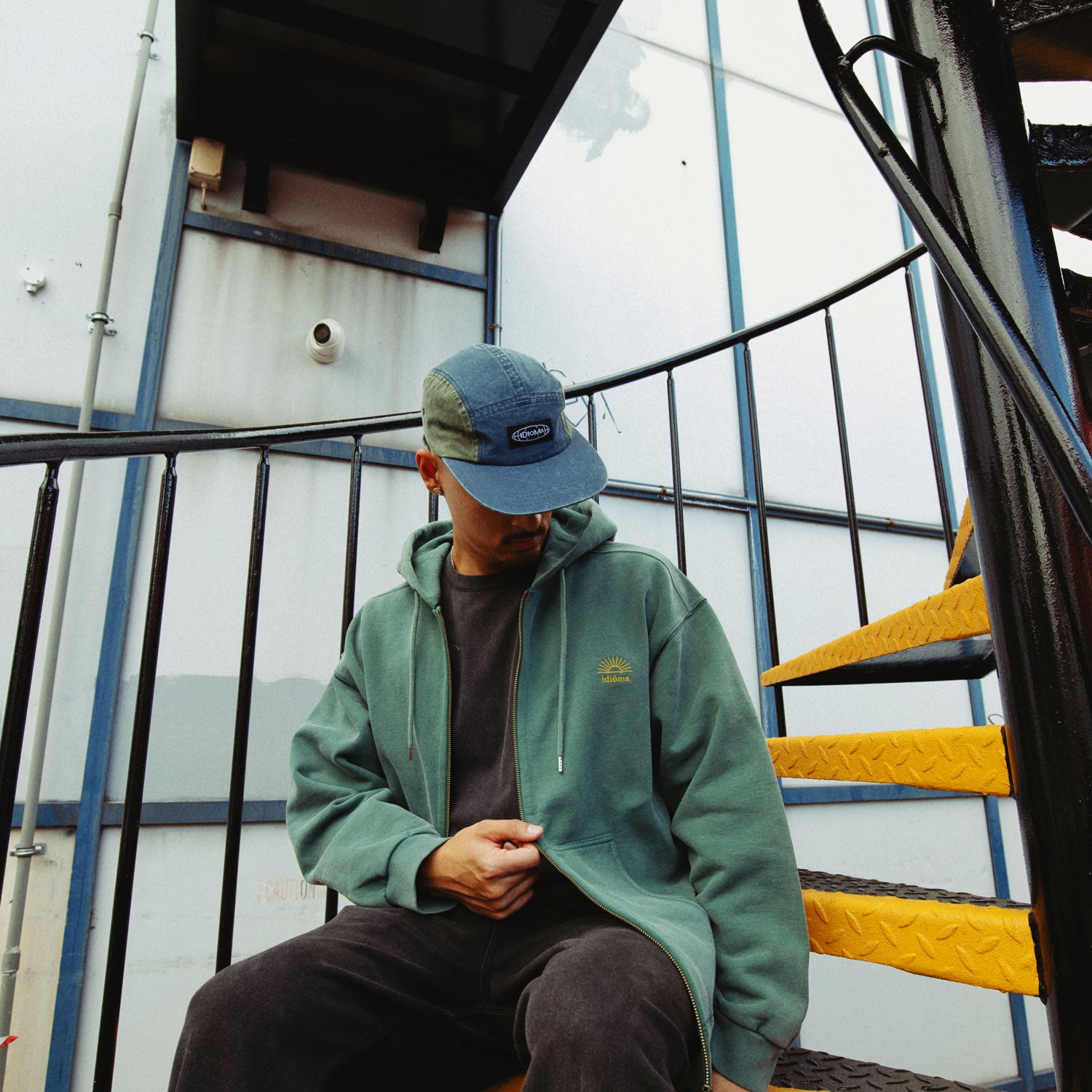 Suntrap Zip-hood