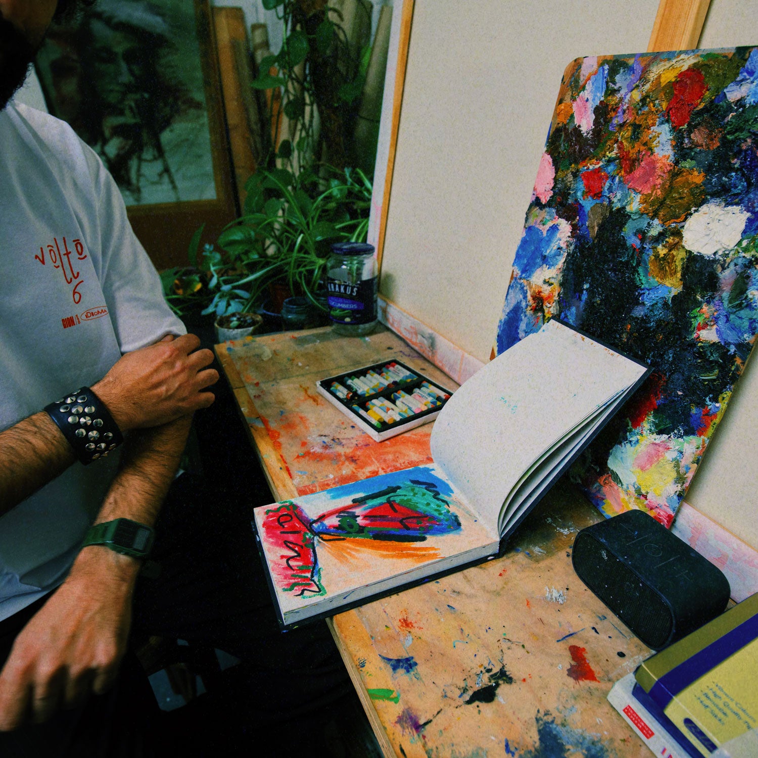 Volto 6 T-shirt
